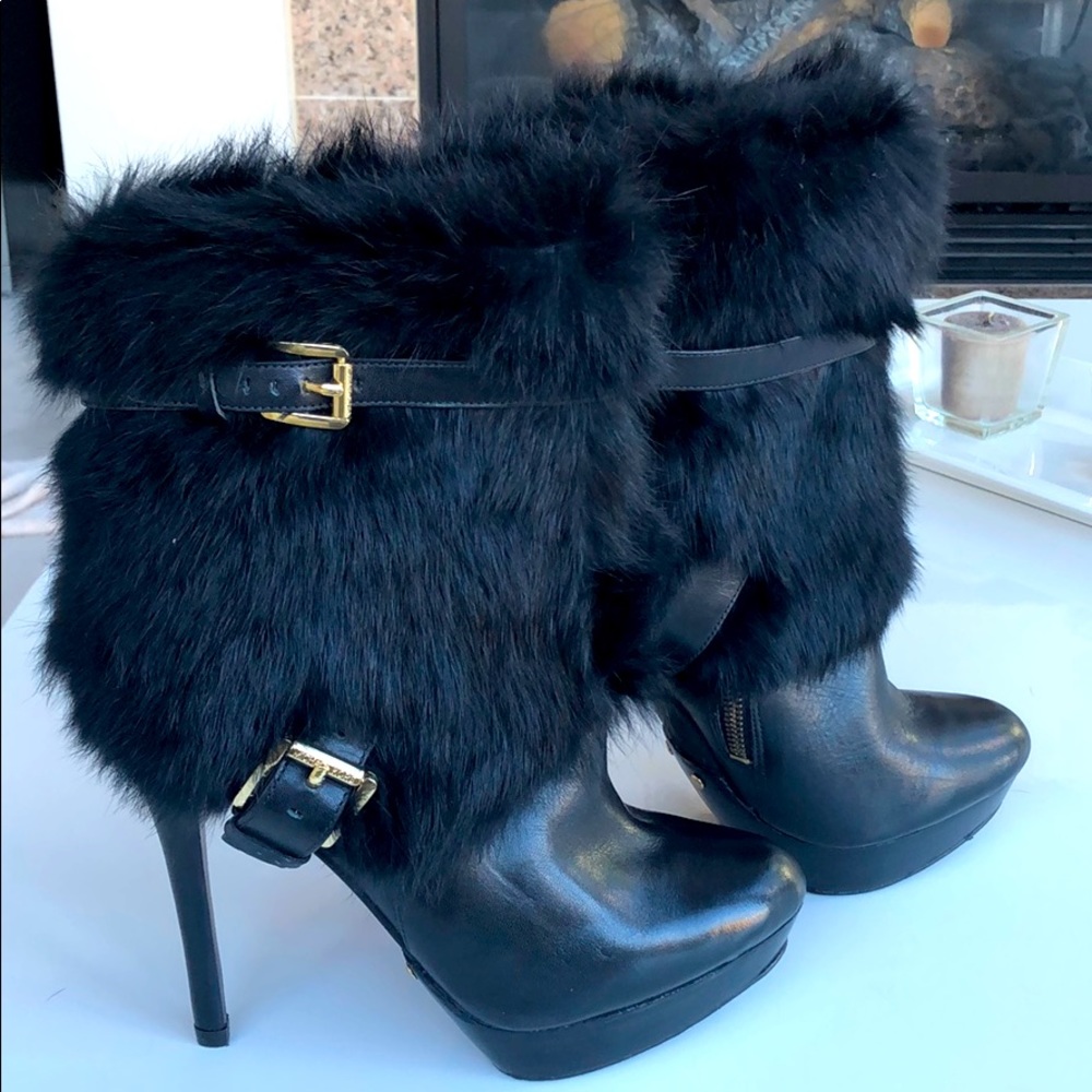 Michael Kors leather boots - Picture 2 of 3